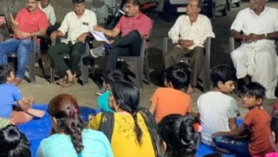 When will this problem end?: Residents of various societies of Ward No. 5 of Patan presented to the MLA the problems like underground drains and street lights.
